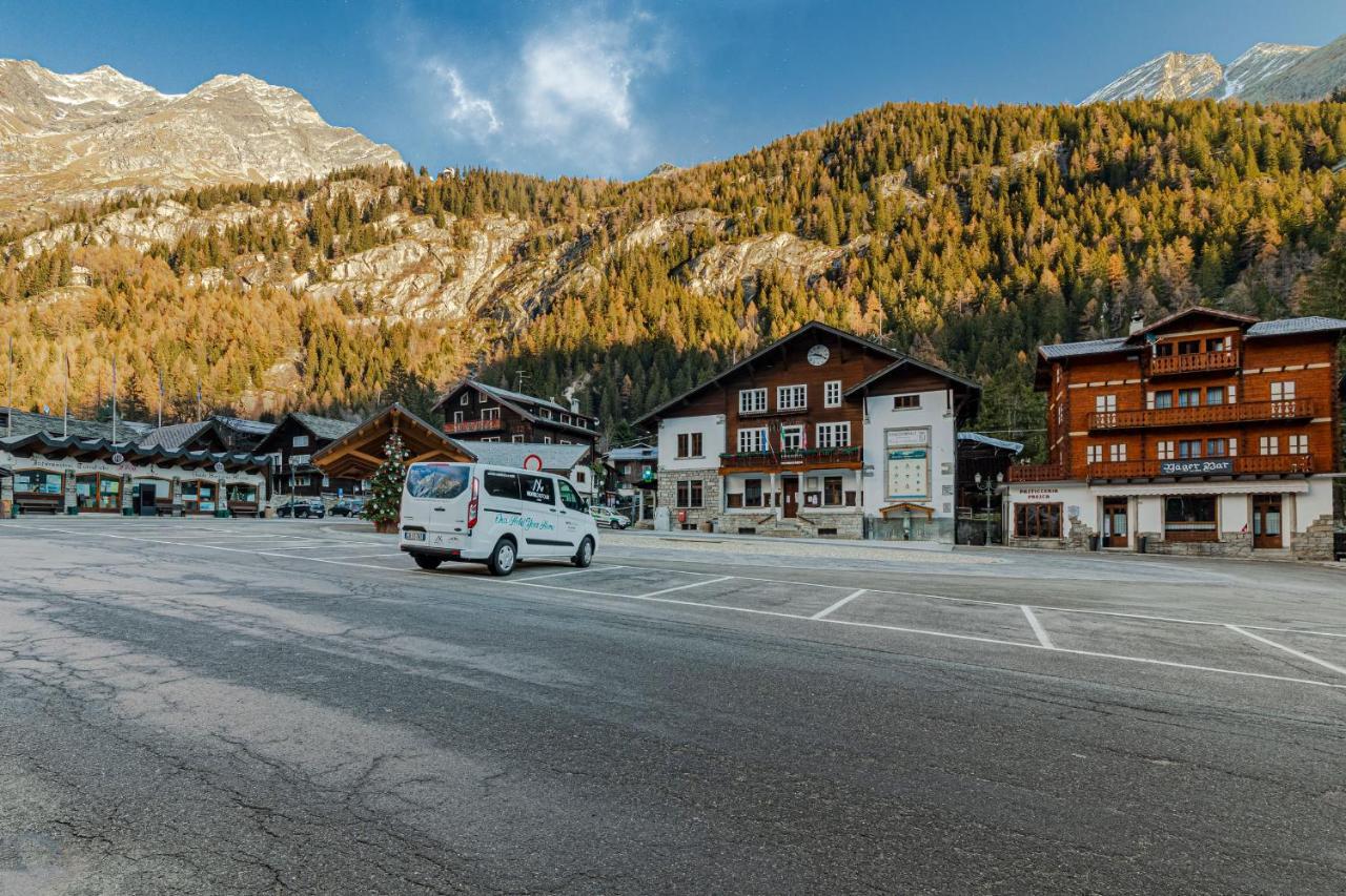 Hotel Dufour Macugnaga Buitenkant foto