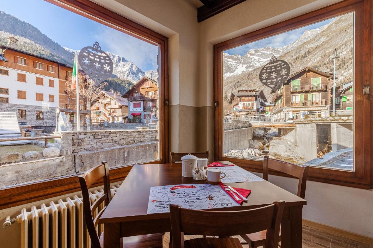 Hotel Dufour Macugnaga Buitenkant foto