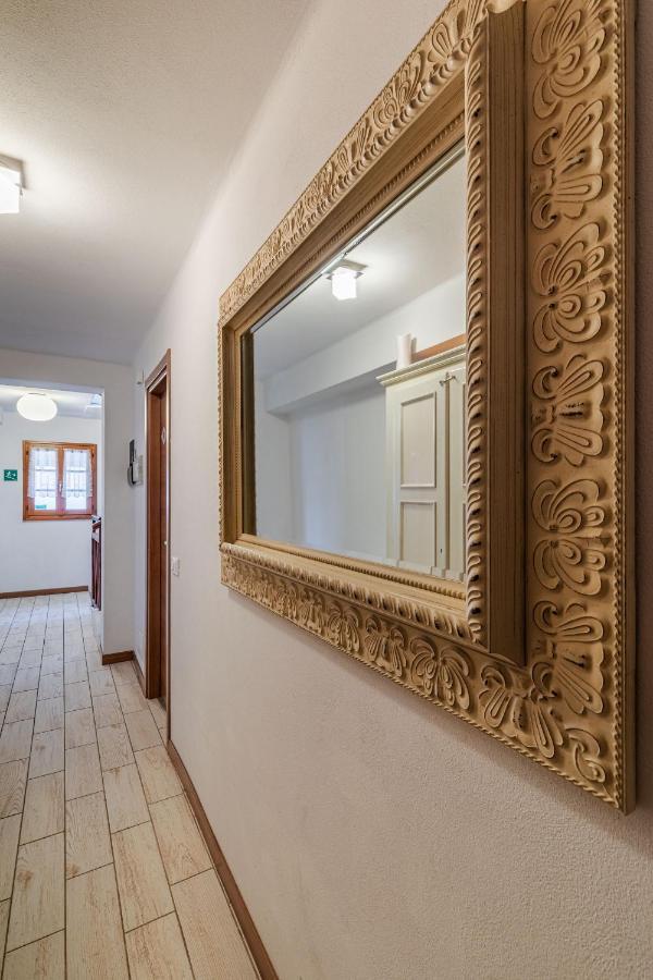 Hotel Dufour Macugnaga Buitenkant foto